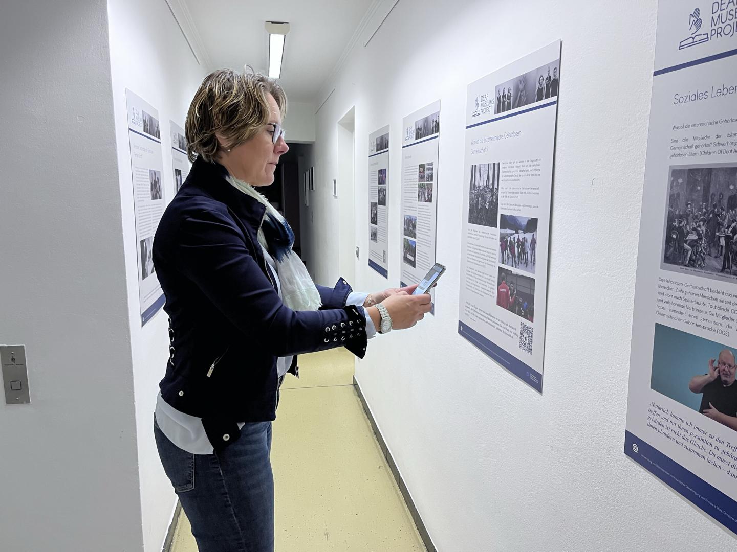 Exhibition equalizent02
